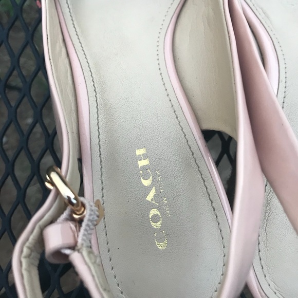 BRAND NEW COACH SHOES - Picture 2 of 3